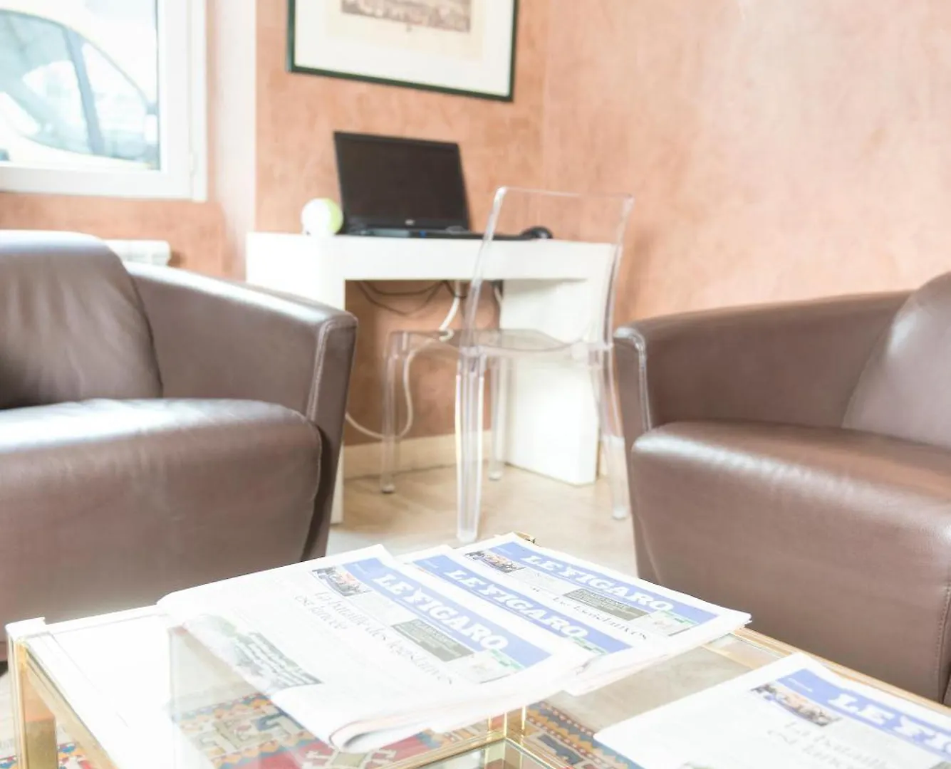 Pierre Nicole Hotel Paris